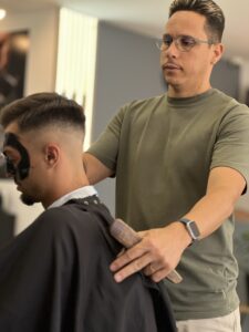 Corte Masculino Moderno em Braga
